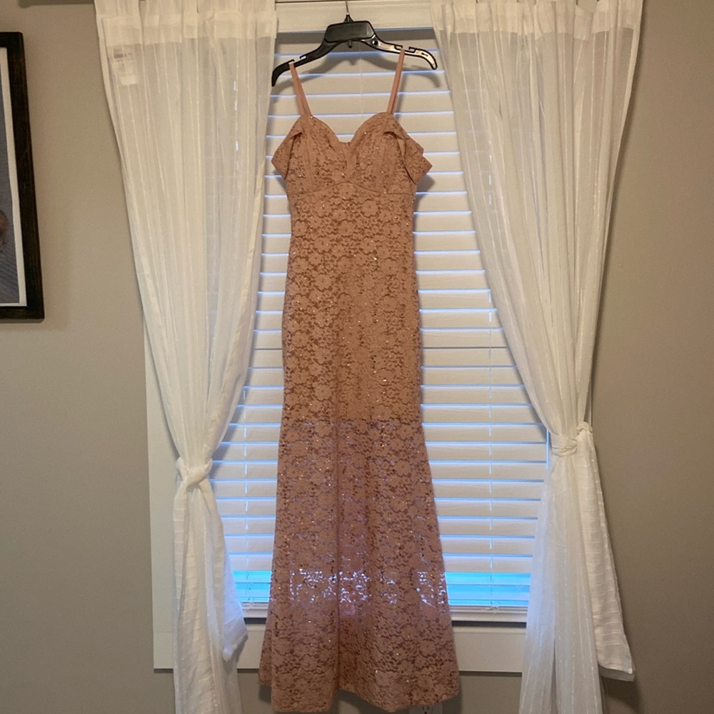 Beautiful prom dress!! Like new